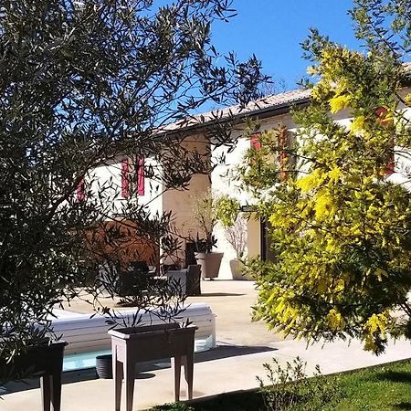 La Resiniere Bed and Breakfast Salles  Buitenkant foto